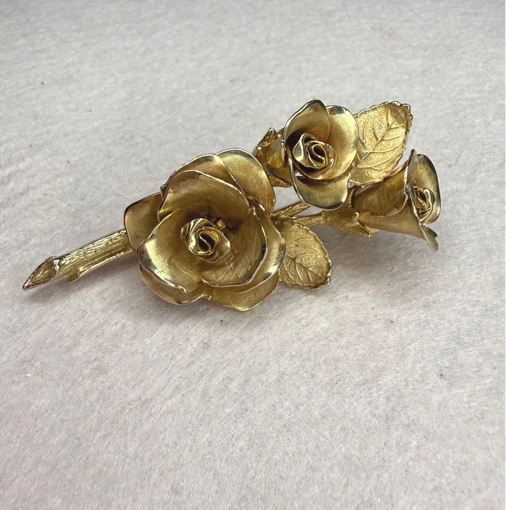 Vintage Coro Gold Tone Floral Roses Brooch Jewelry 1960s MCM